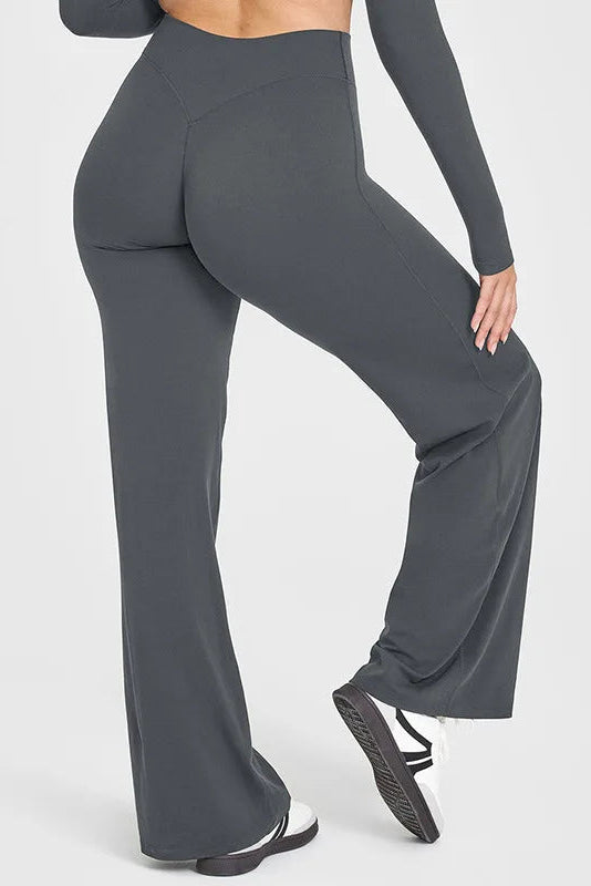 NakedTouch™ Straight-Leg Yoga Pant